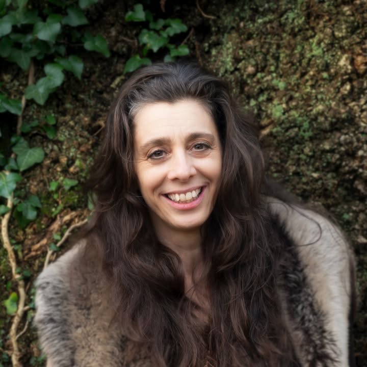 Jewels Wingfield gallery